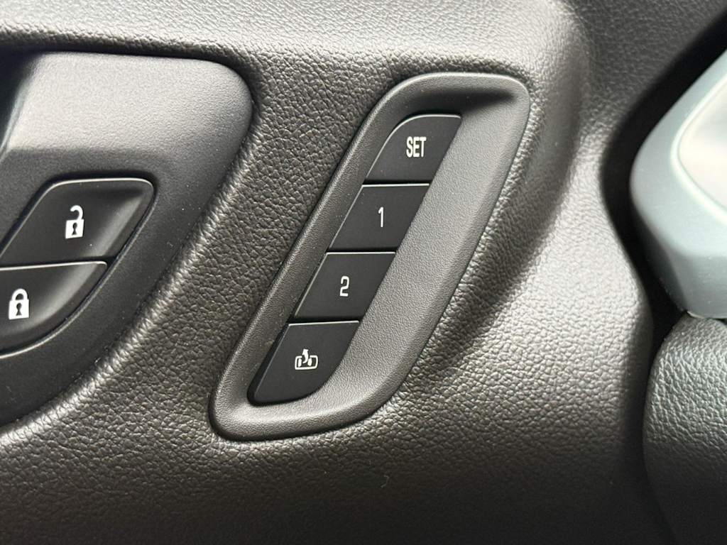 2021 GMC Acadia SLT 25