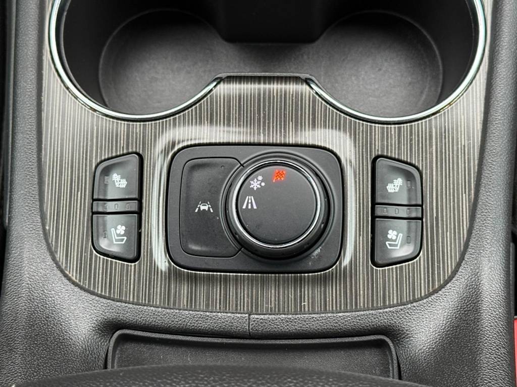 2021 GMC Acadia SLT 26