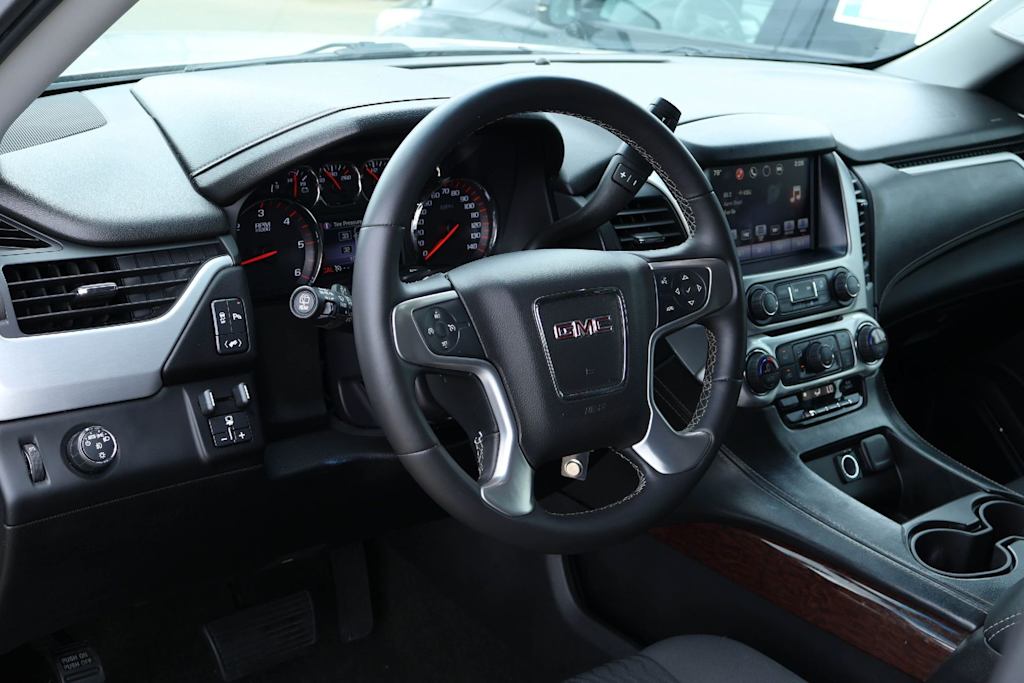 Thumbnail: 2016 GMC Yukon - 2