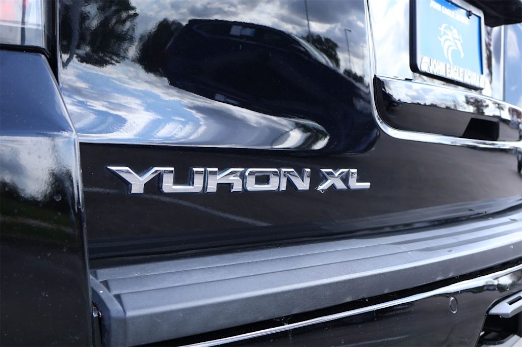 Thumbnail: 2019 GMC Yukon XL - 6