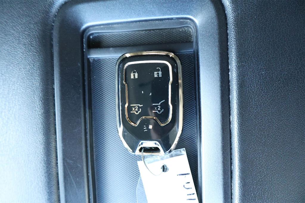 Thumbnail: 2019 GMC Yukon XL - 16