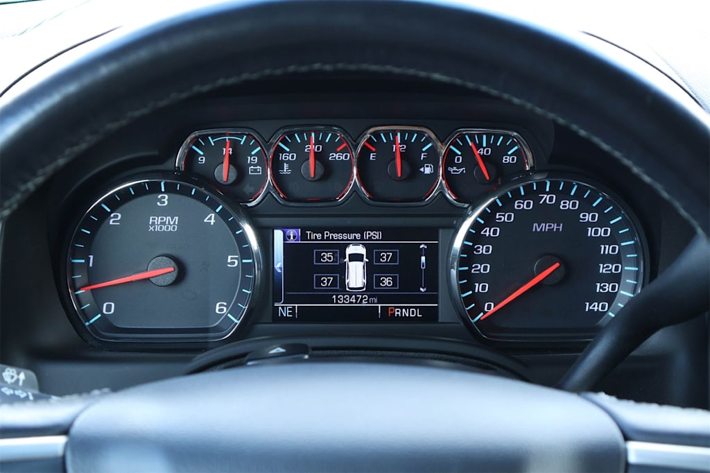 Thumbnail: 2019 GMC Yukon XL - 17