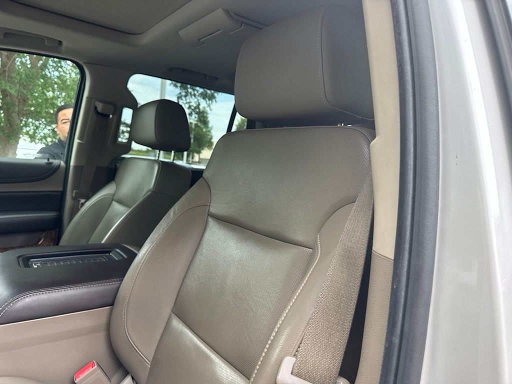 Thumbnail: 2016 Chevrolet Tahoe - 6