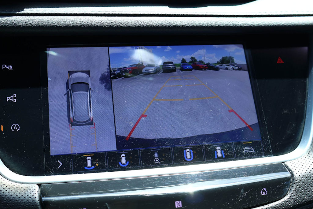 Thumbnail: 2020 Cadillac XT5 - 27