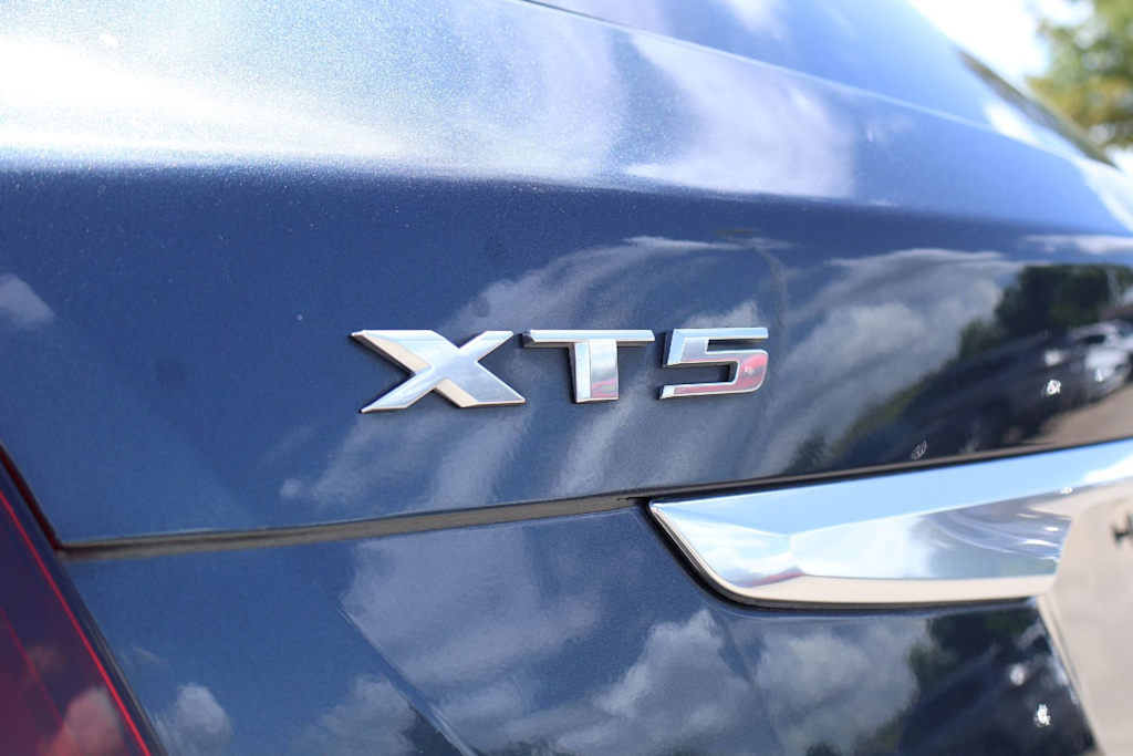 Thumbnail: 2020 Cadillac XT5 - 7