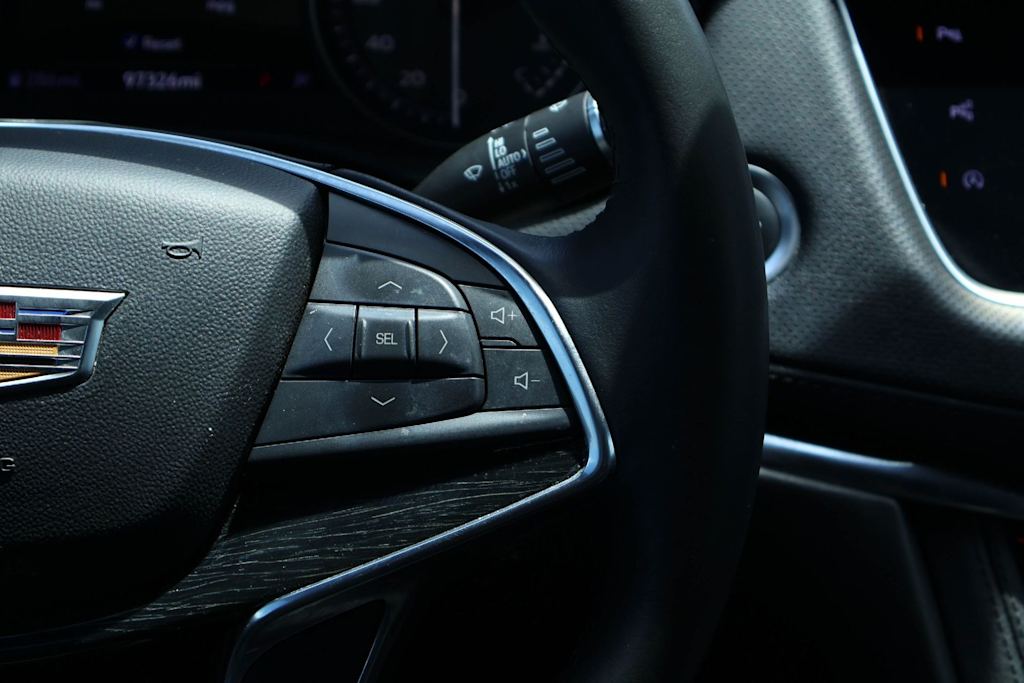 Thumbnail: 2020 Cadillac XT5 - 23