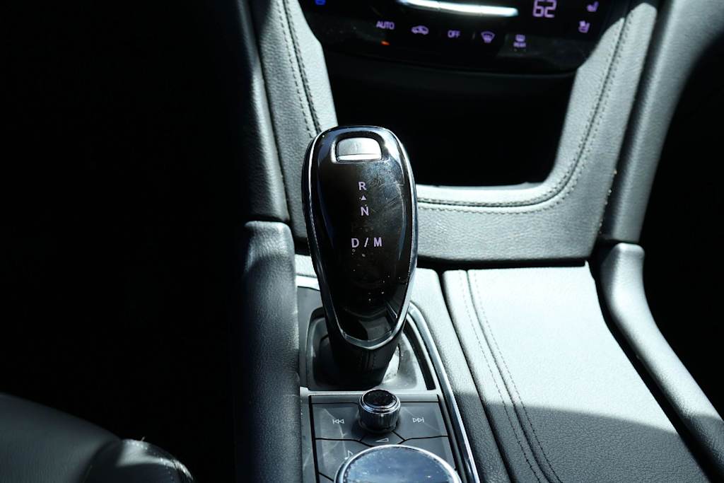 Thumbnail: 2020 Cadillac XT5 - 16