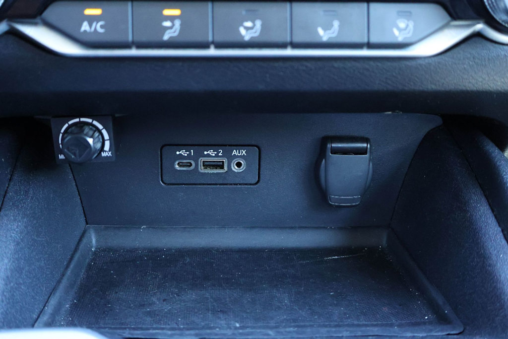 Thumbnail: 2020 Nissan Altima - 26