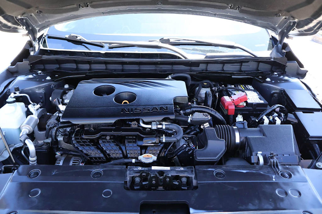 Thumbnail: 2020 Nissan Altima - 9