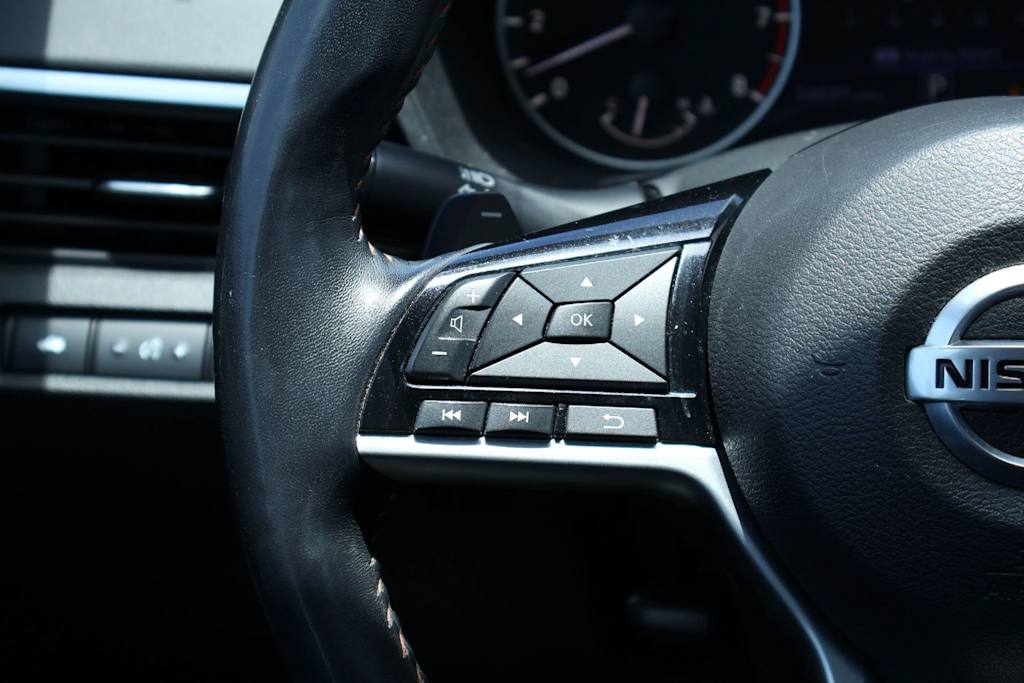 Thumbnail: 2021 Nissan Altima - 22
