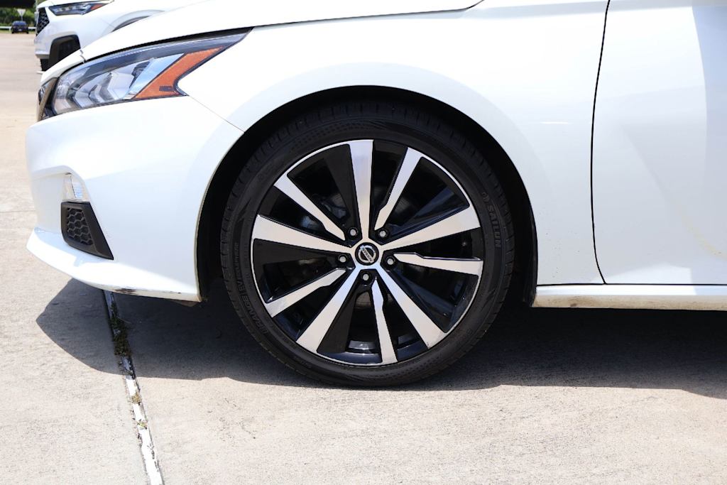 Thumbnail: 2021 Nissan Altima - 7