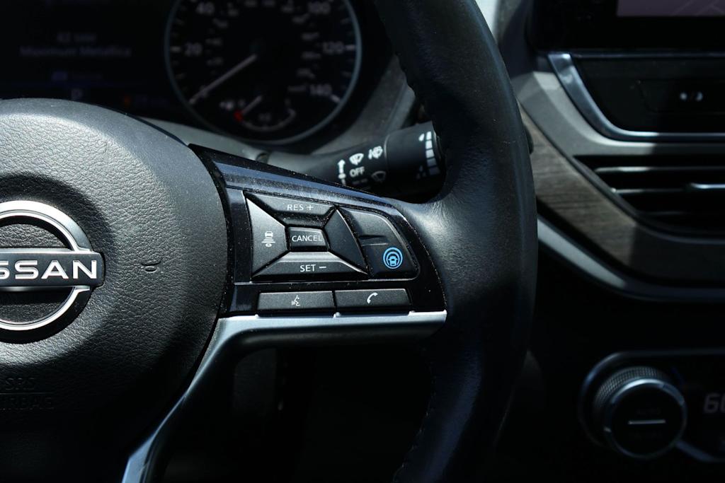 Thumbnail: 2023 Nissan Altima - 23