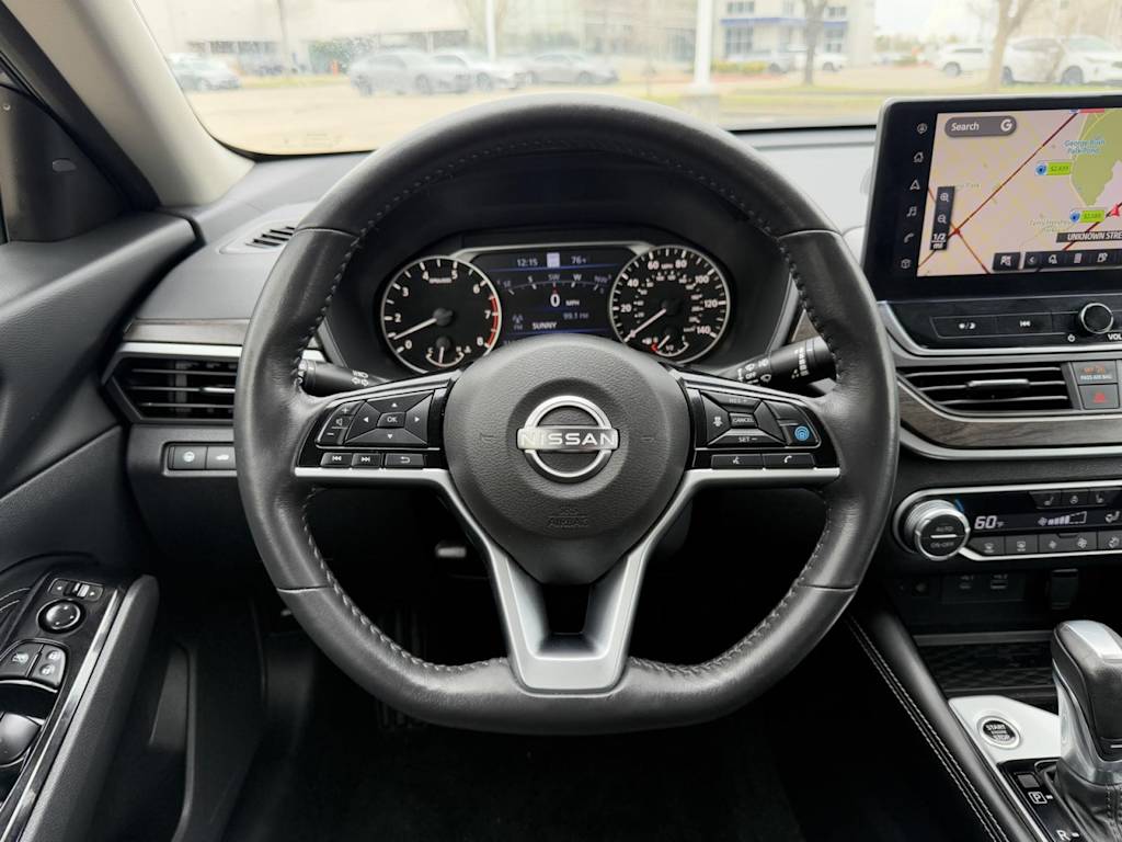 2023 Nissan Altima SL 14