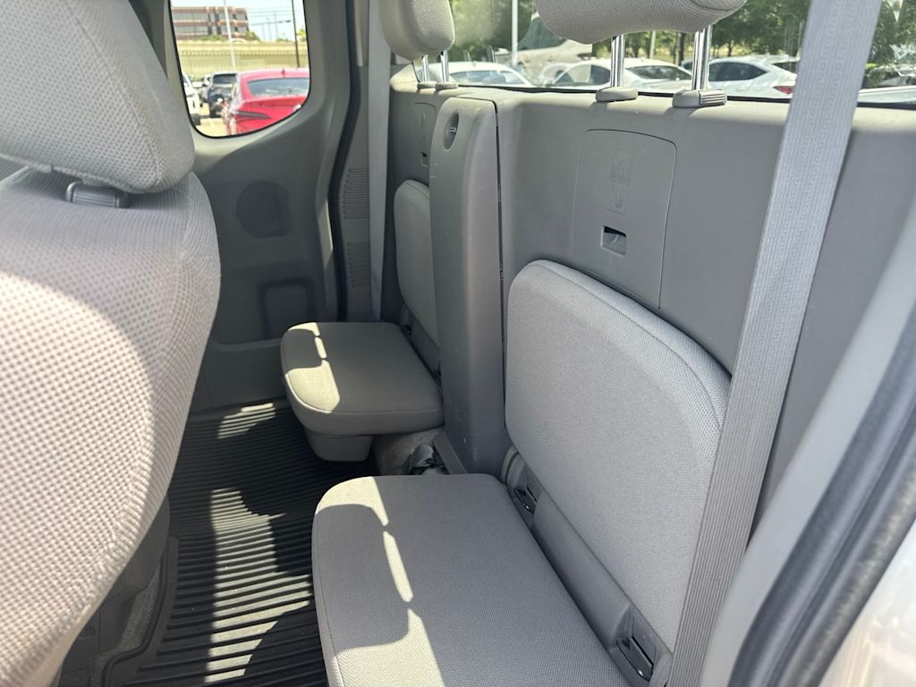 Thumbnail: 2013 Nissan Frontier - 13