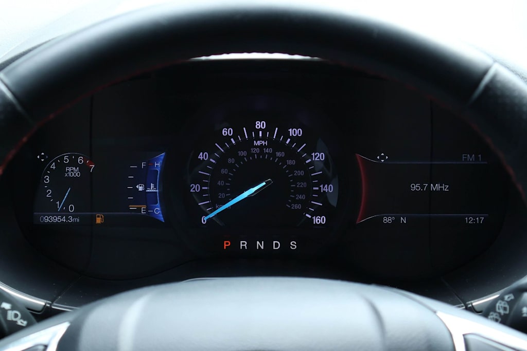Thumbnail: 2020 Ford Edge - 16