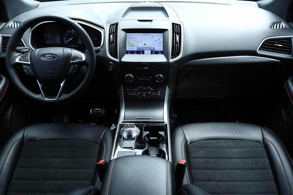 Thumbnail: 2020 Ford Edge - 10