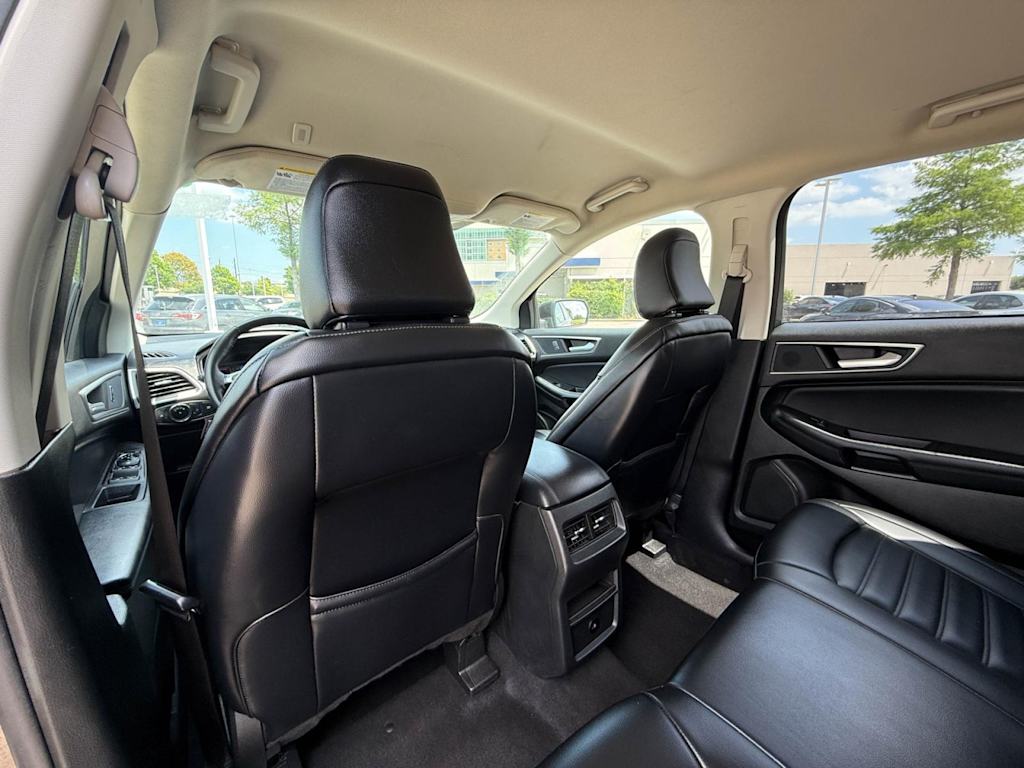 2023 Ford Edge SEL 12