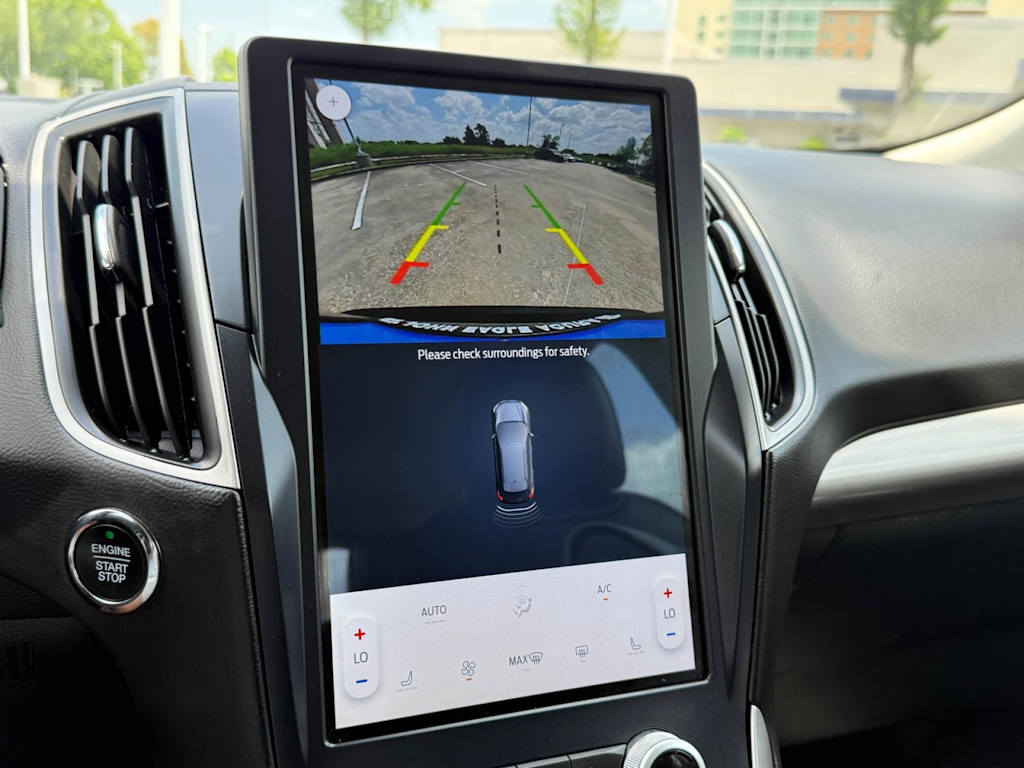 2023 Ford Edge SEL 29