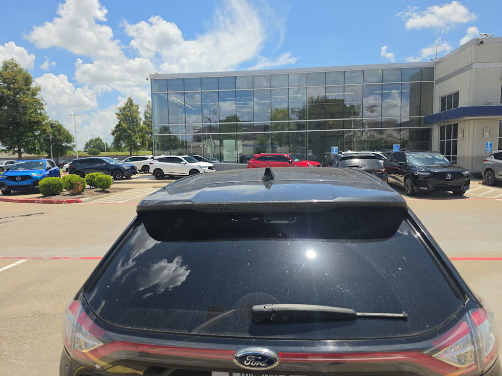 Thumbnail: 2015 Ford Edge - 12