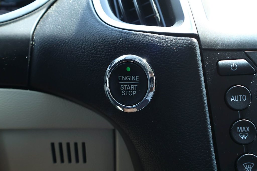 Thumbnail: 2015 Ford Edge - 26