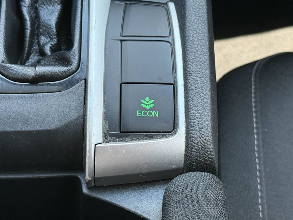 Thumbnail: 2016 Honda Civic - 25