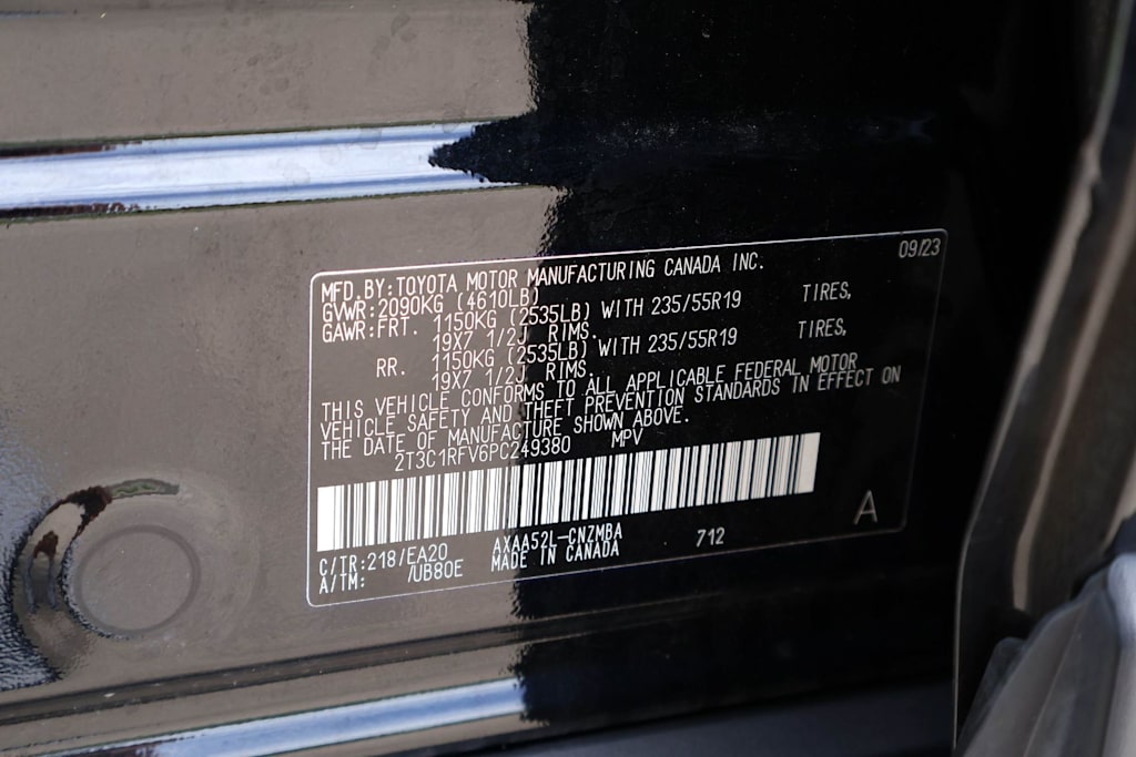 Thumbnail: 2023 Toyota RAV4 - 20