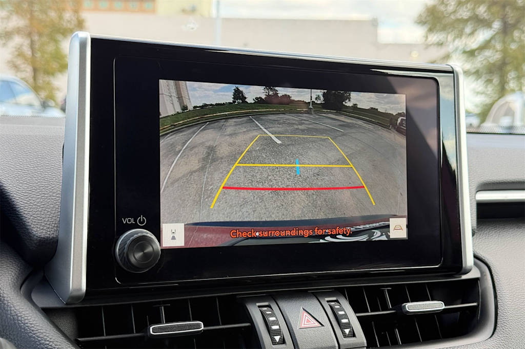 Thumbnail: 2025 Toyota RAV4 - 27