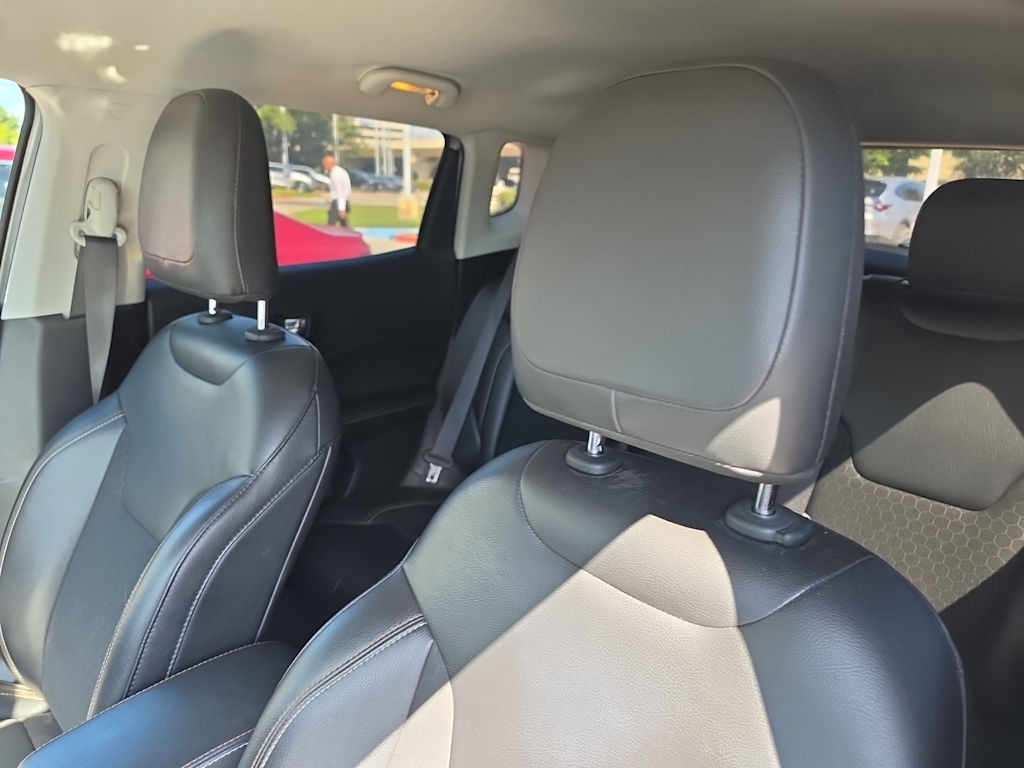 Thumbnail: 2019 Jeep Compass - 6