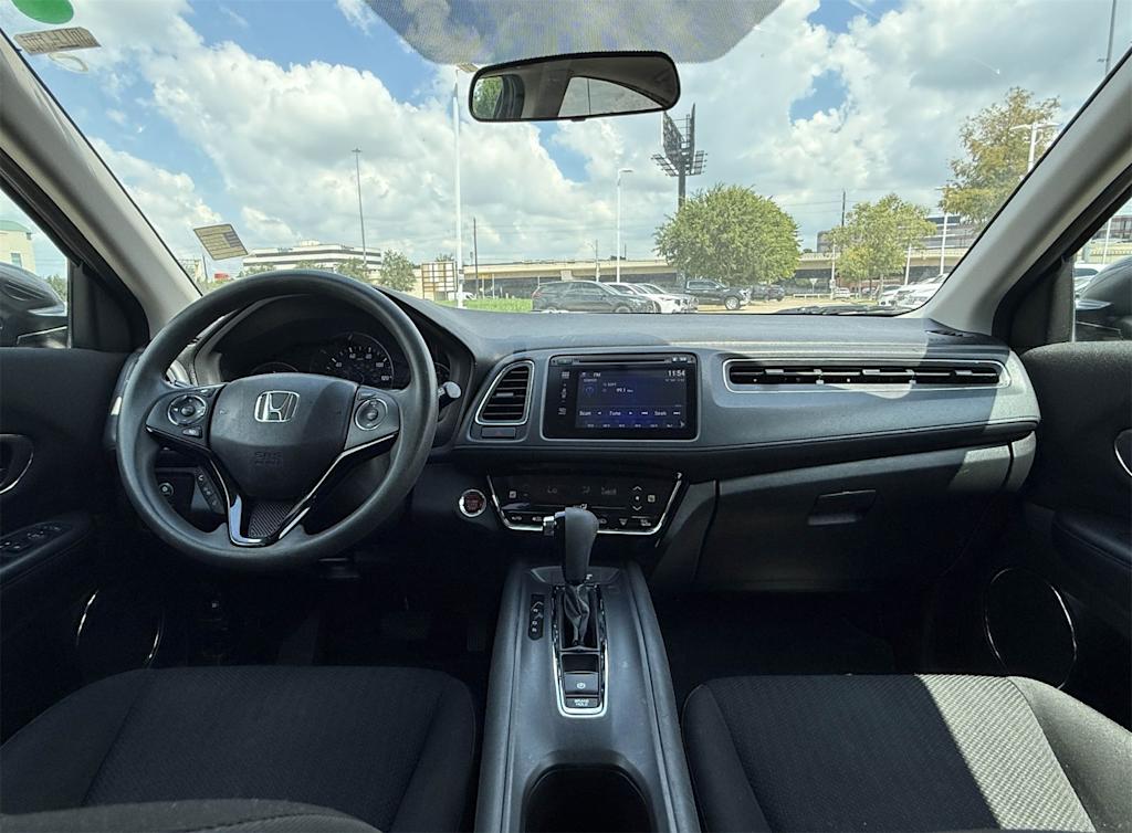 Thumbnail: 2017 Honda HR-V - 8