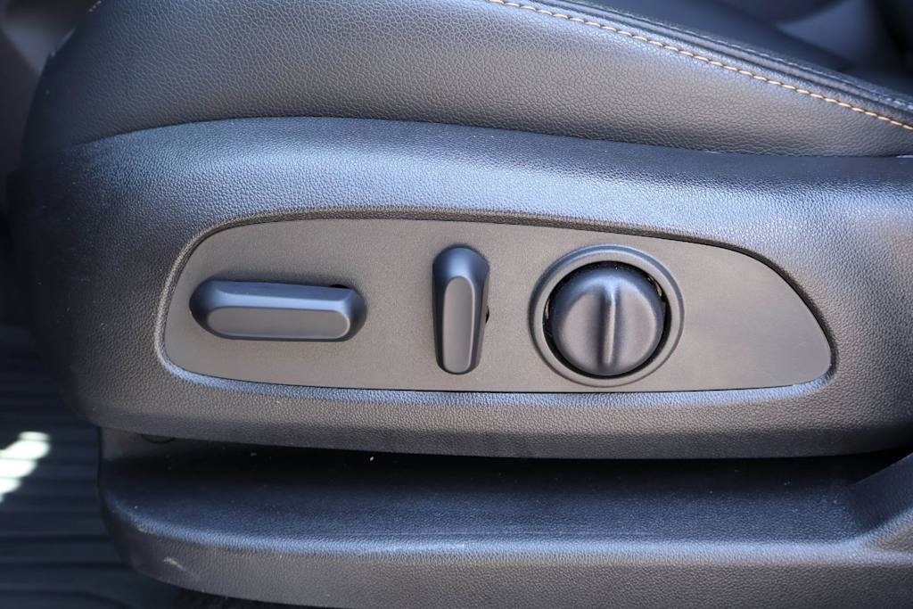 Thumbnail: 2019 Chevrolet Equinox - 24