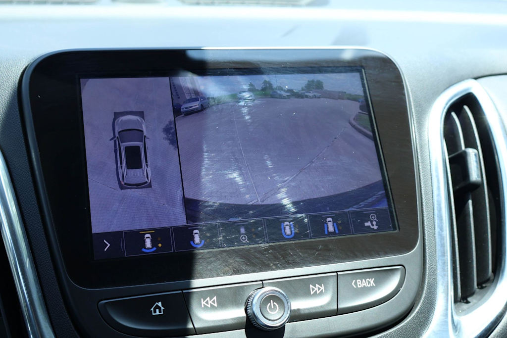 Thumbnail: 2019 Chevrolet Equinox - 29