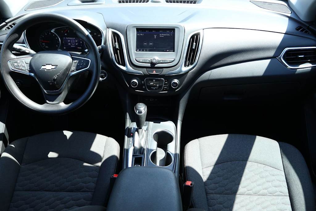 Thumbnail: 2021 Chevrolet Equinox - 10