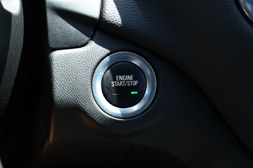 Thumbnail: 2021 Chevrolet Equinox - 25