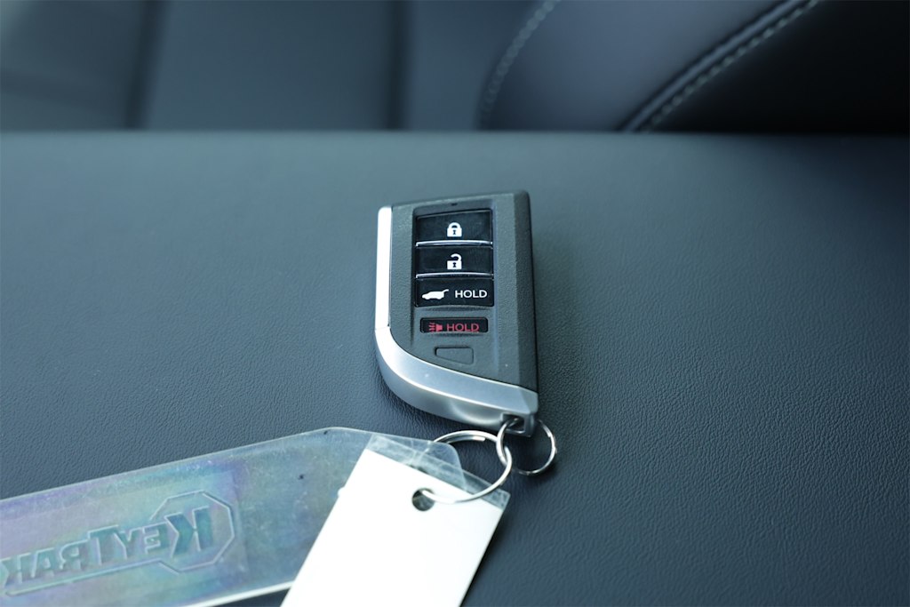 Thumbnail: 2025 Acura ADX - 18