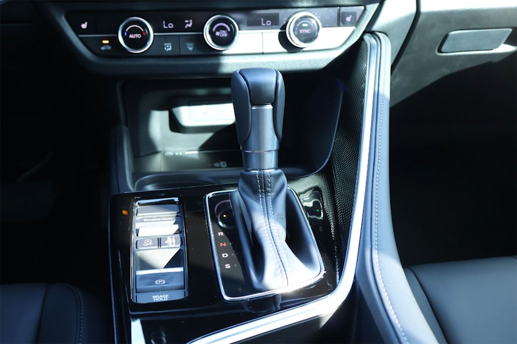 Thumbnail: 2025 Acura ADX - 15