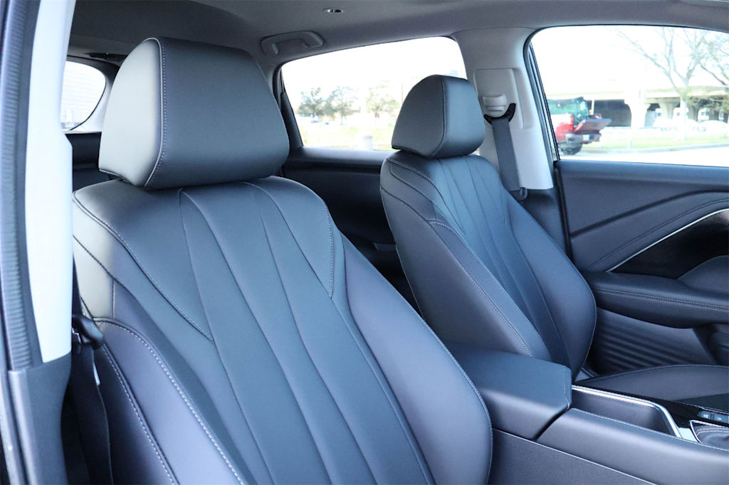 Thumbnail: 2025 Acura ADX - 11