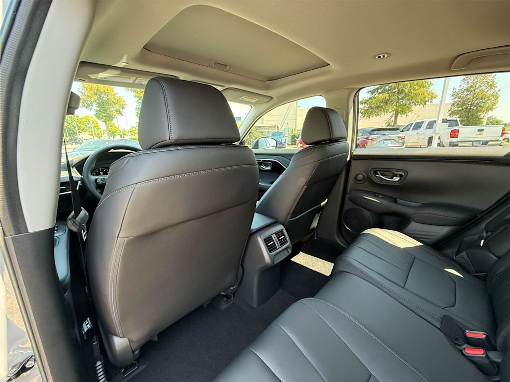 Thumbnail: 2025 Acura ADX - 12