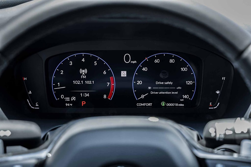 2025 Acura ADX  16