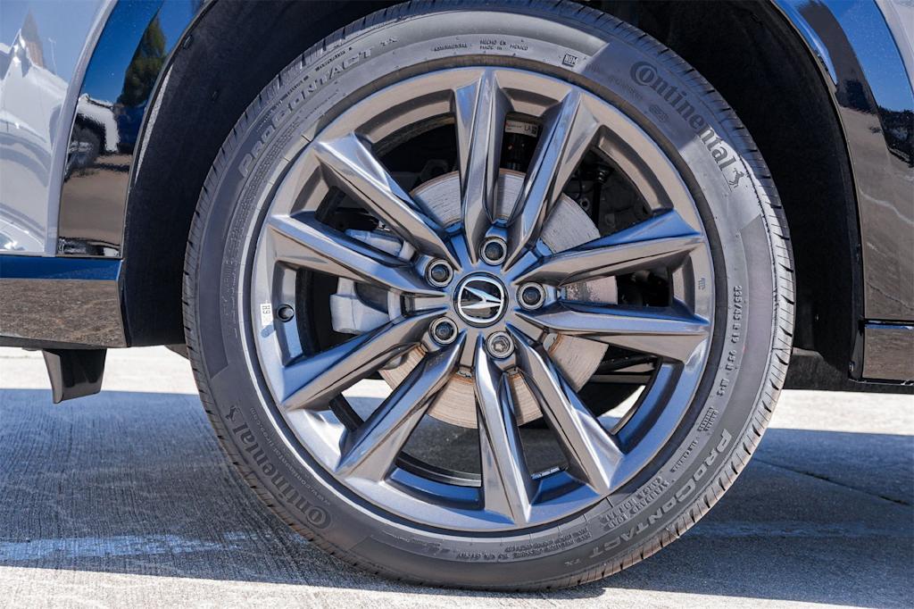 Thumbnail: 2025 Acura ADX - 7