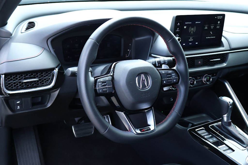 Thumbnail: 2025 Acura ADX - 2