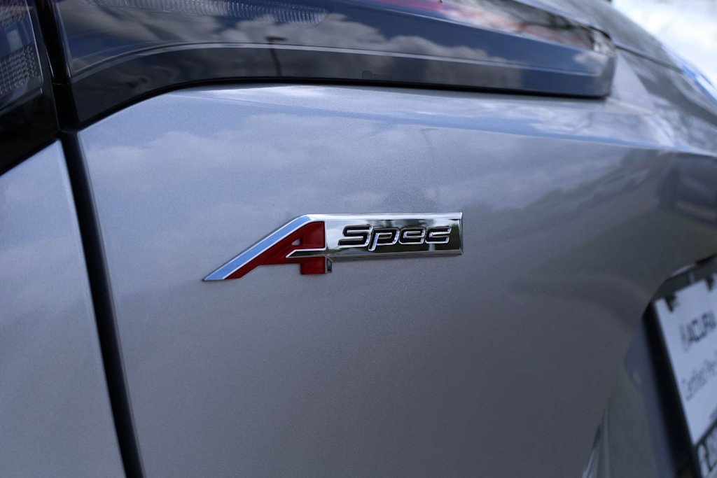 Thumbnail: 2025 Acura ADX - 6