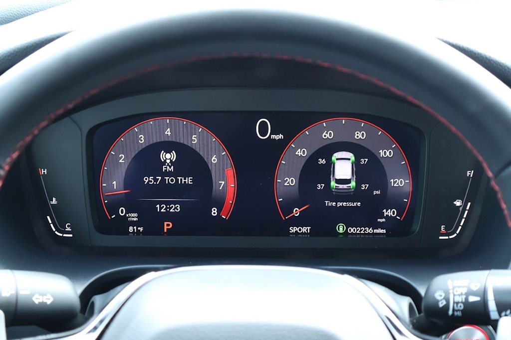 Thumbnail: 2025 Acura ADX - 16