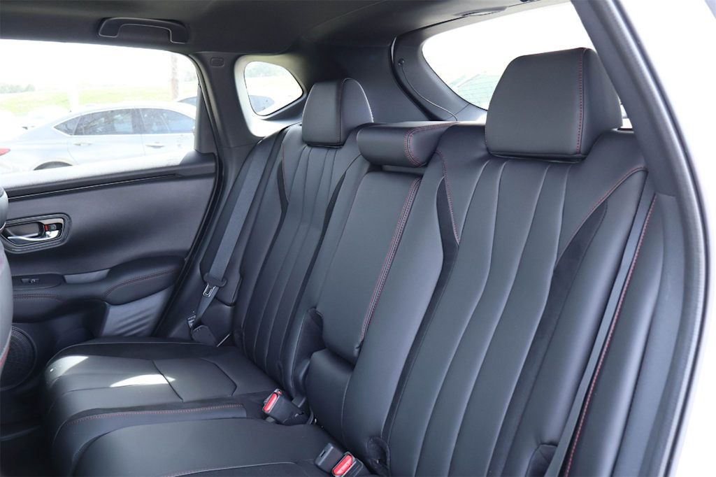 Thumbnail: 2026 Acura ADX - 21