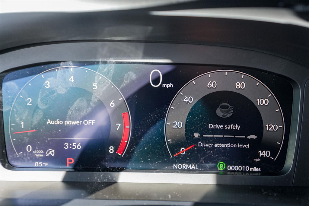 Thumbnail: 2025 Acura ADX - 17