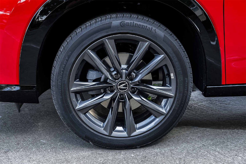 Thumbnail: 2025 Acura ADX - 8