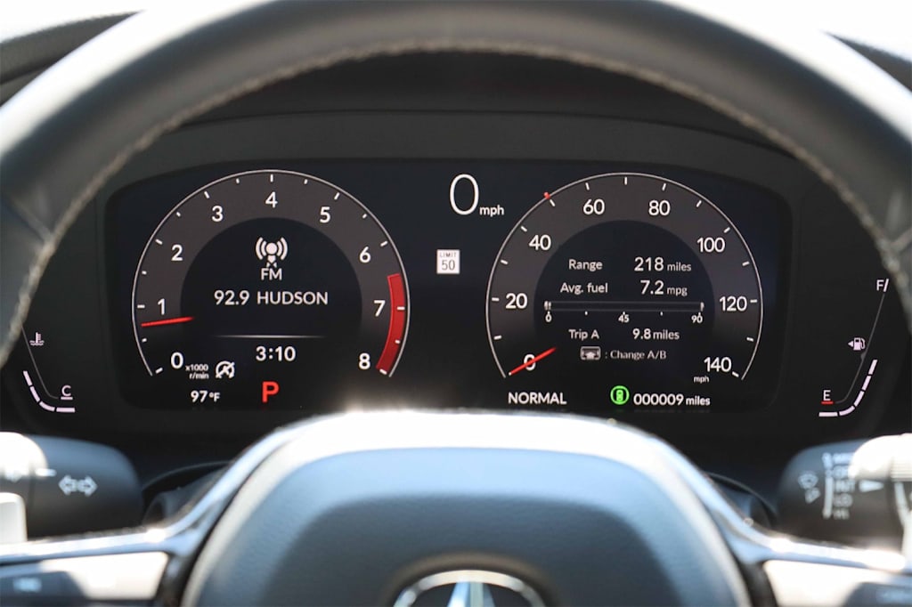 Thumbnail: 2025 Acura ADX - 17