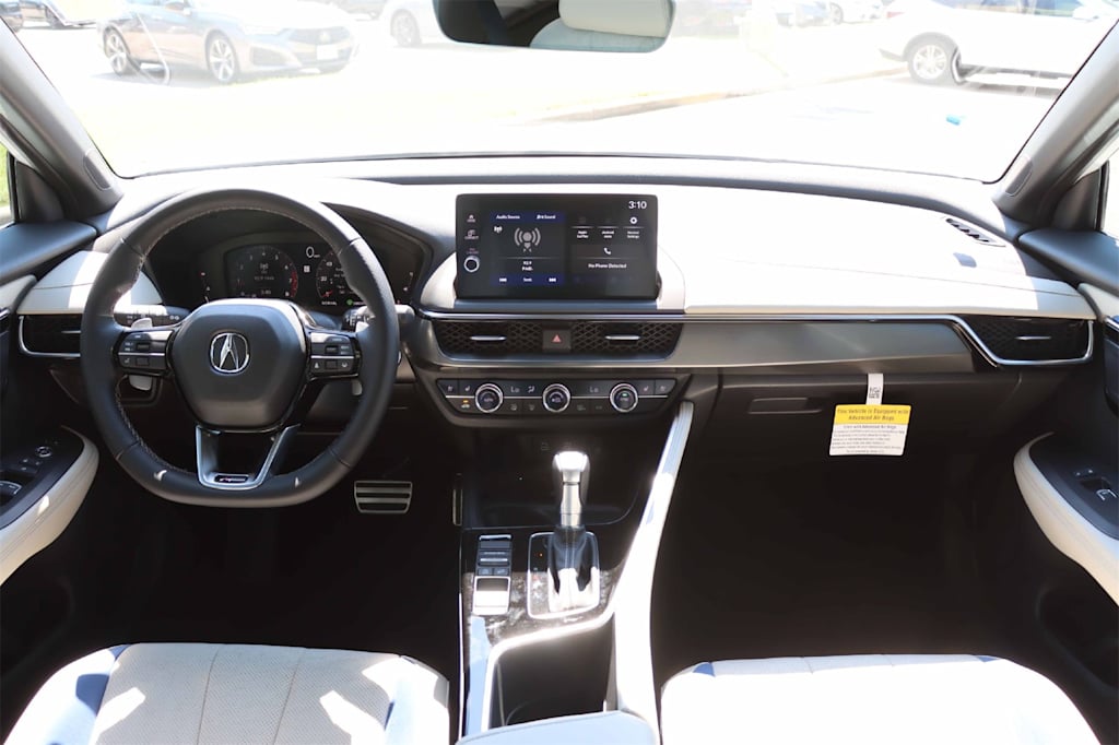 Thumbnail: 2025 Acura ADX - 10