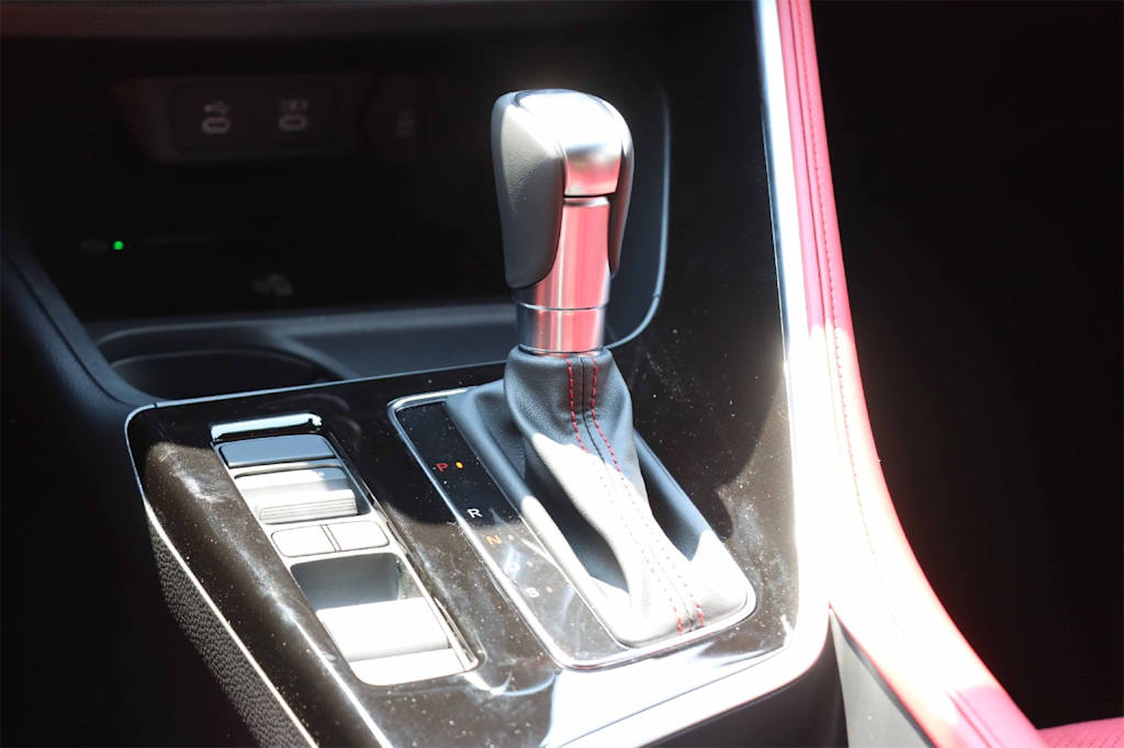 Thumbnail: 2025 Acura ADX - 16