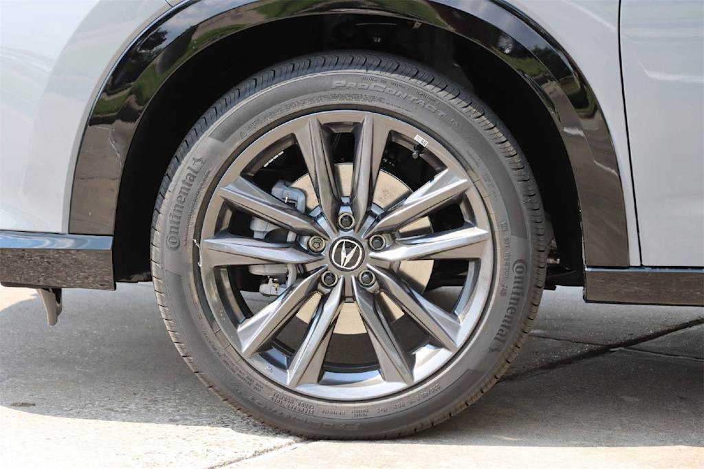 Thumbnail: 2025 Acura ADX - 8