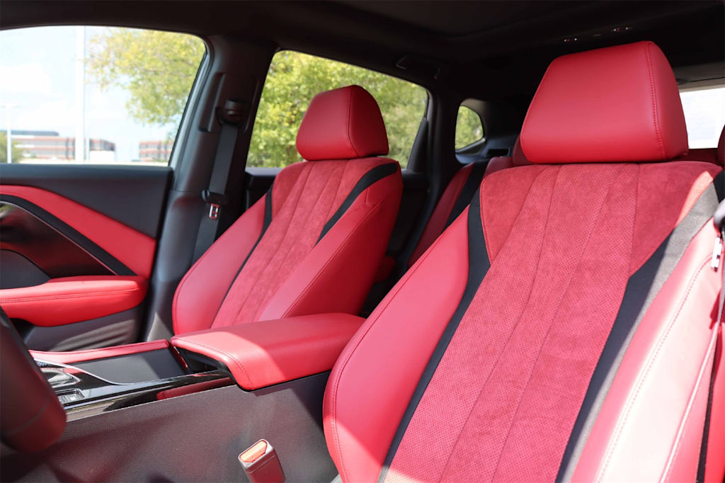 Thumbnail: 2025 Acura ADX - 11